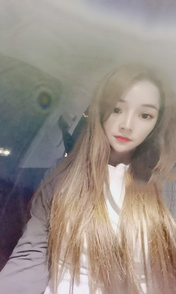 学生一只野生菇