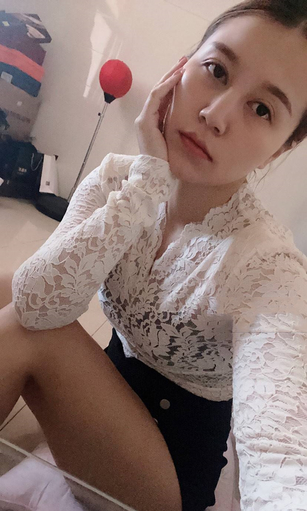 文秘草莓味的小仙女