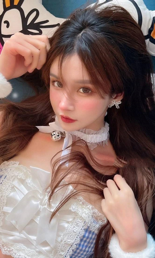 模特身材很棒的女生