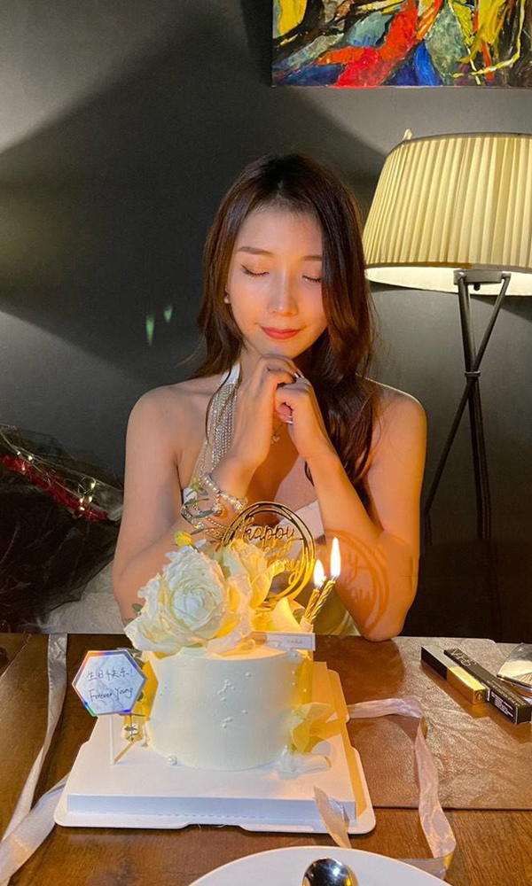 模特小猪配骑丫