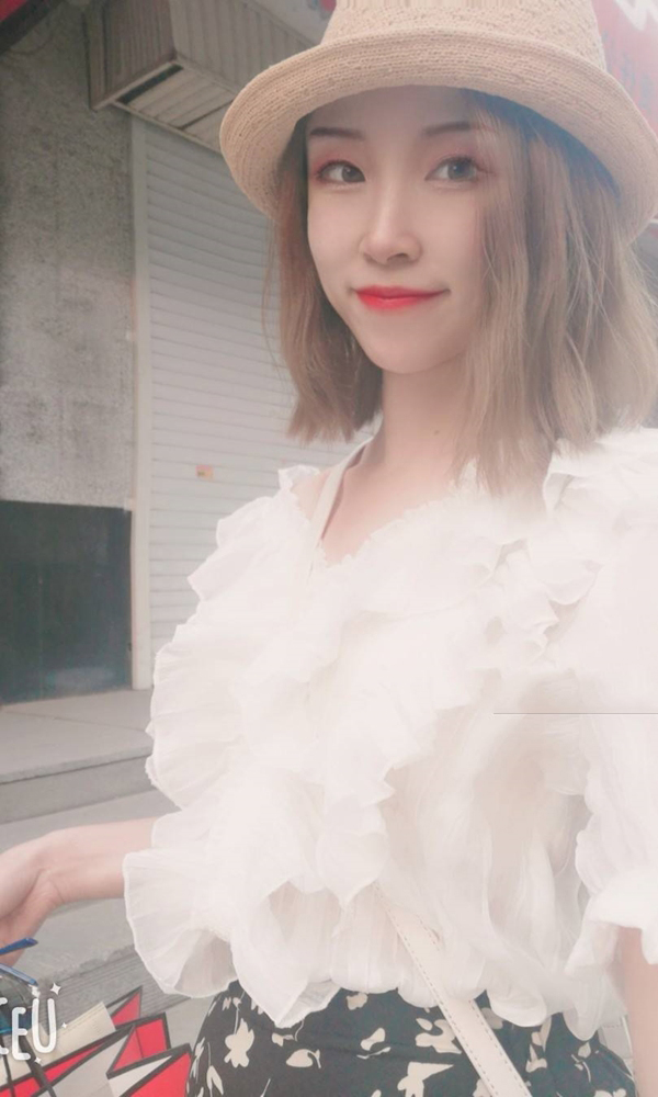 网红温柔小猫咪