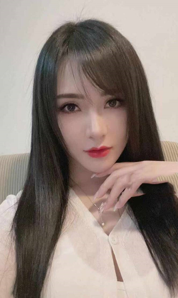 白领一只小奶牛