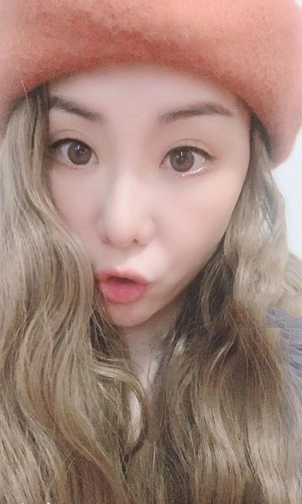 白领我是谁的小仙女