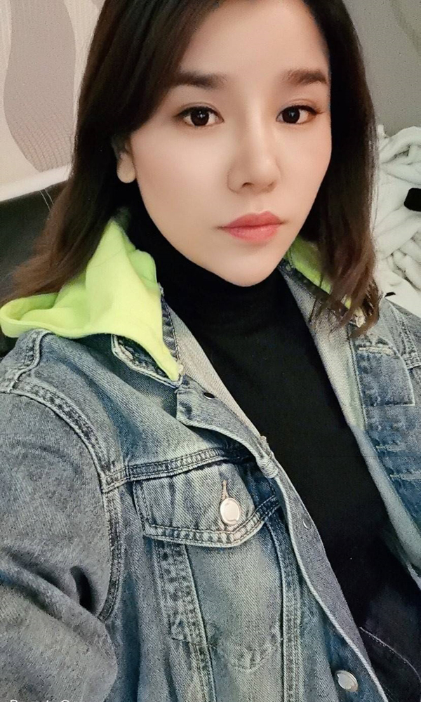 白领你今天真好看