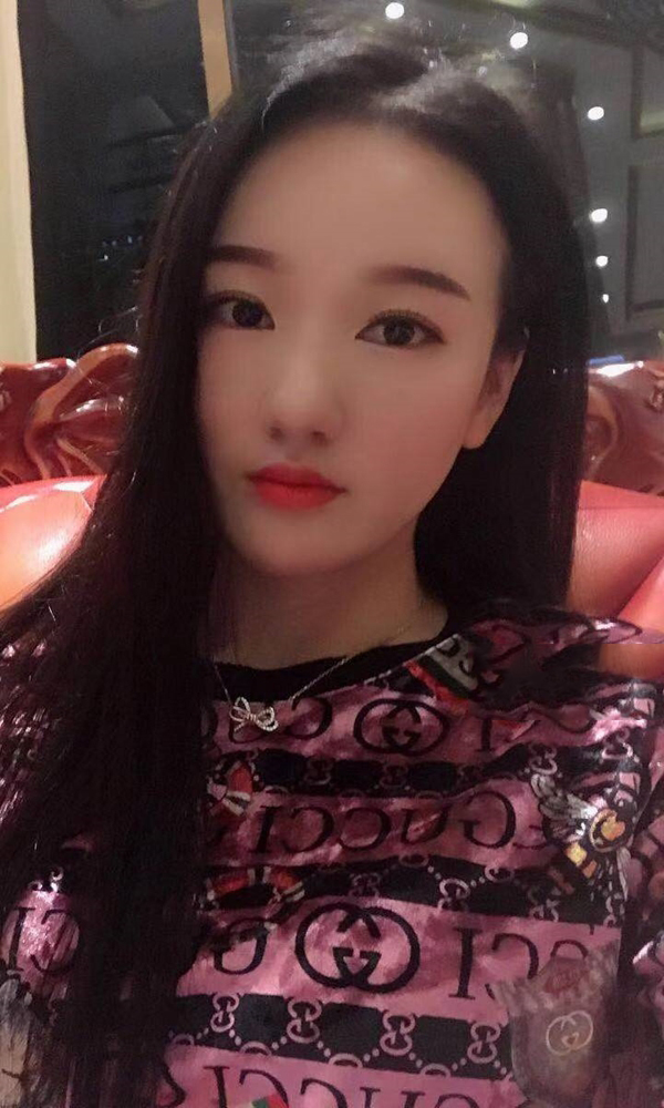 模特小甜甜的甜