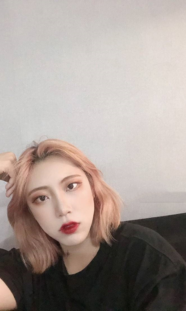 白领爱吃棒棒糖