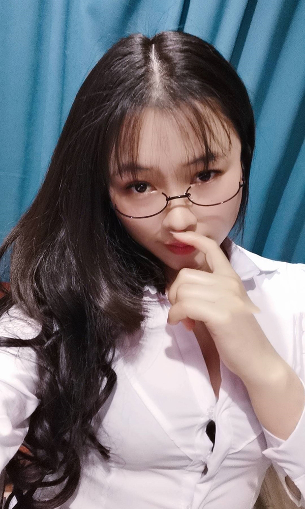 白领OL白领⭕蜜桃臀