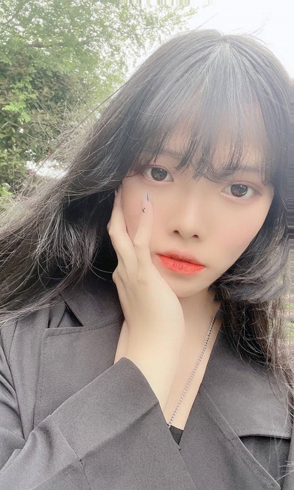 学生晓彤是个宝贝