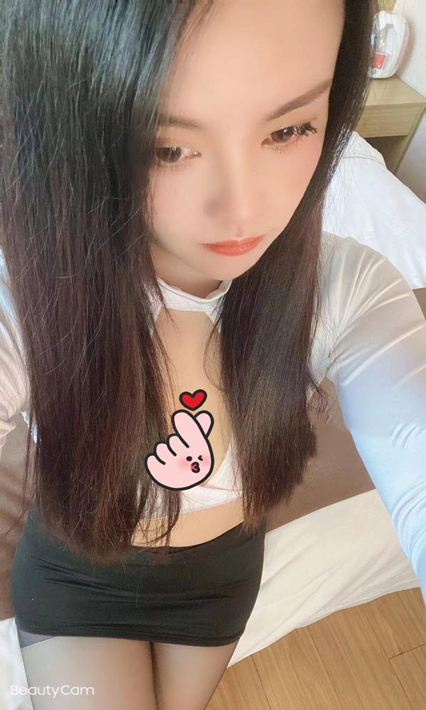 白领小妖精朵朵