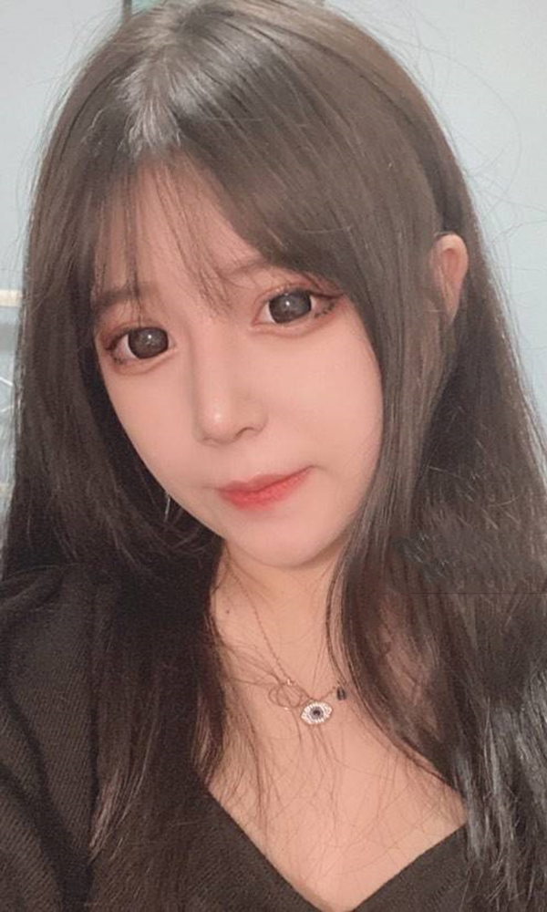 学生这是个靓妹