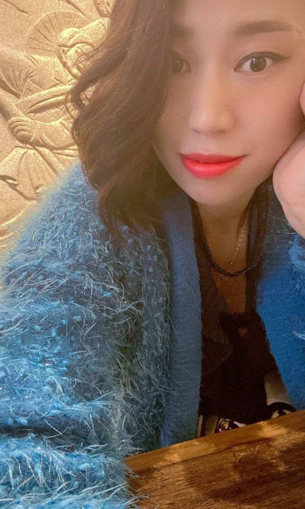 白领带刺的女王