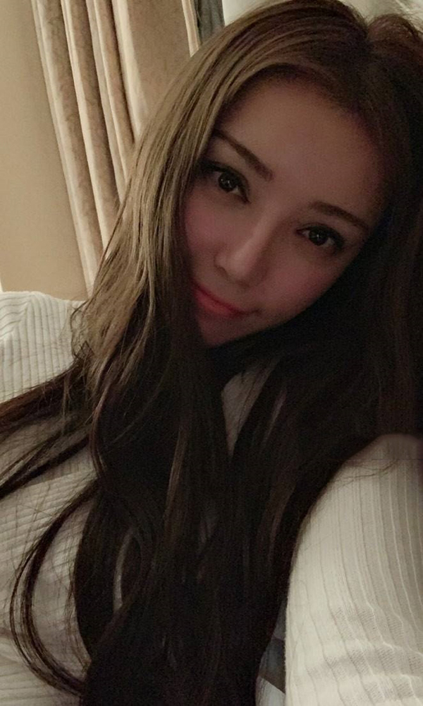 白领娜娜小姐姐