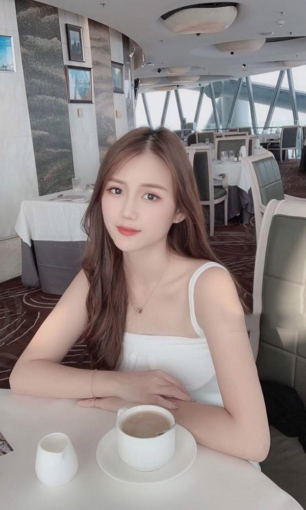 白领小精灵‍♂