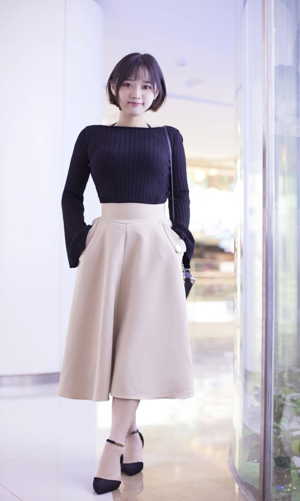 学生彩虹糖美少女