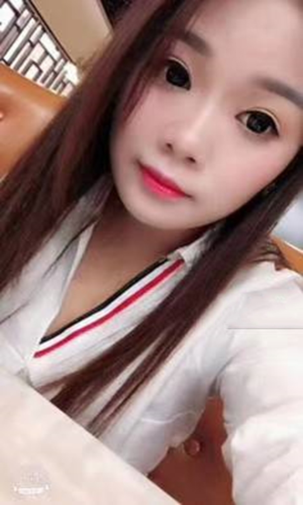 学生迷人的微笑