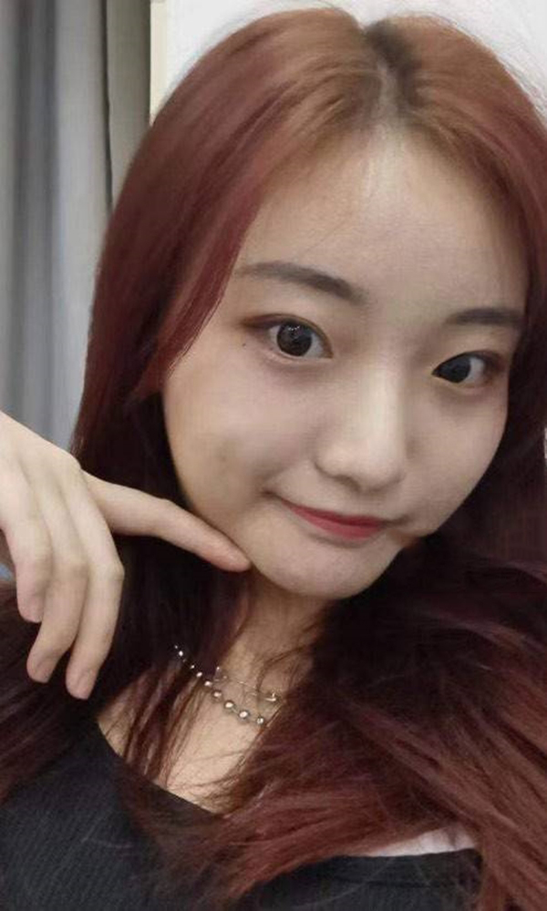 学生张婷婷‍♀