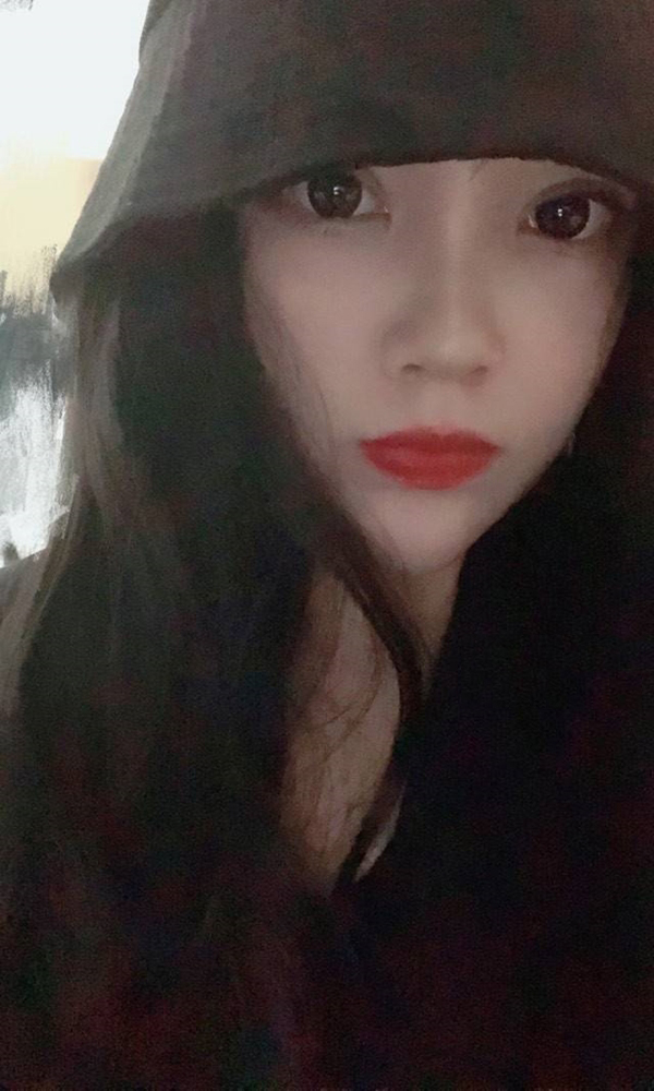 白领微胖界扛把子