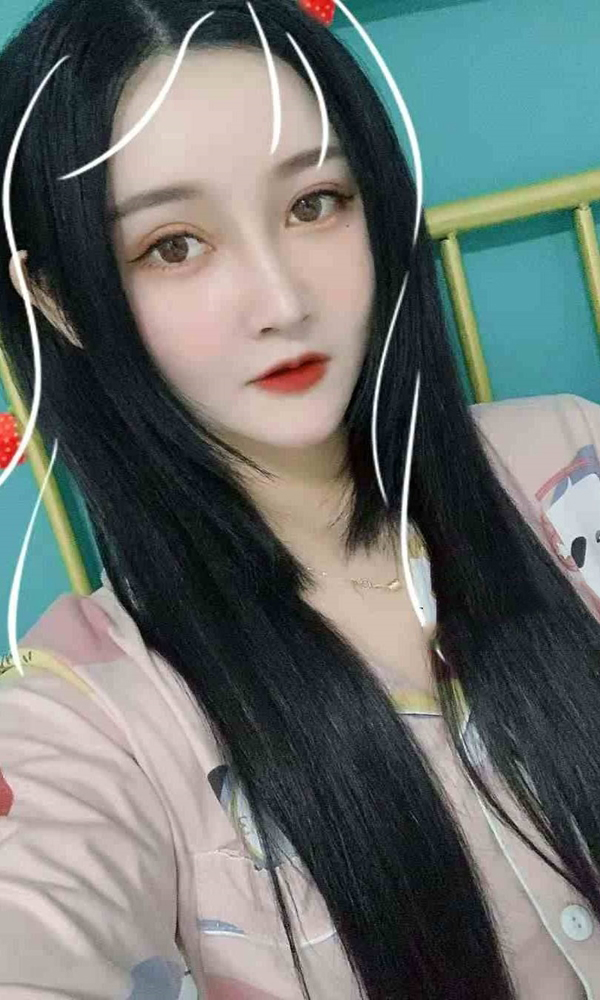 模特花儿对我笑