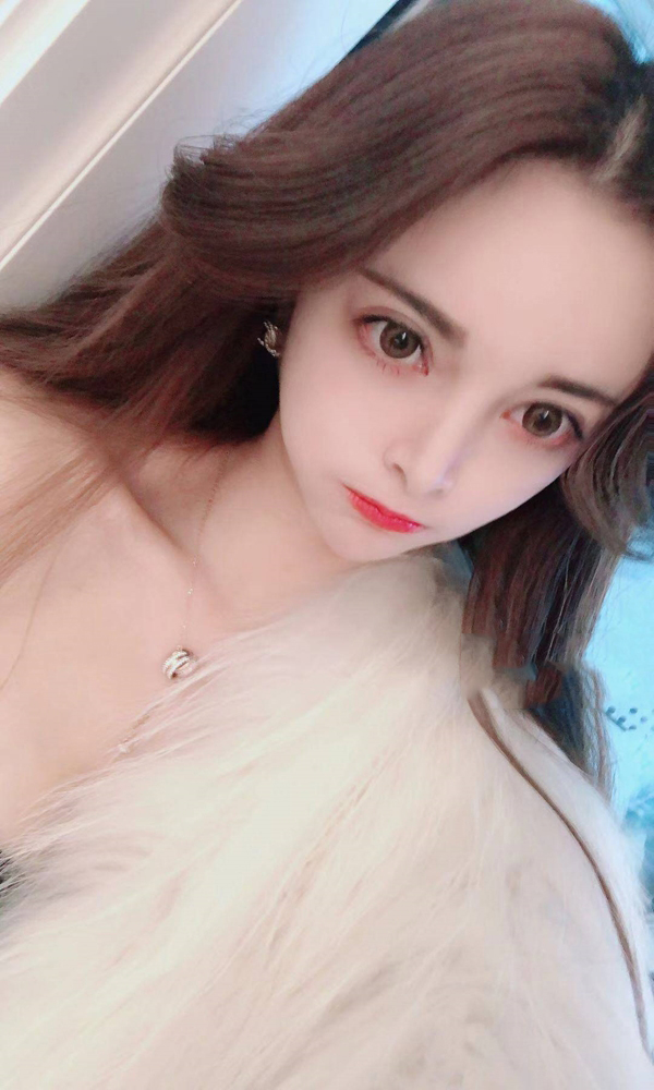 网红我是你的妮妮呢