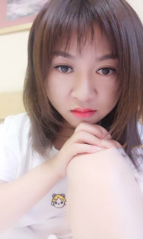 白领红红好姑娘