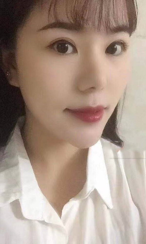 模特爱你的么么哒