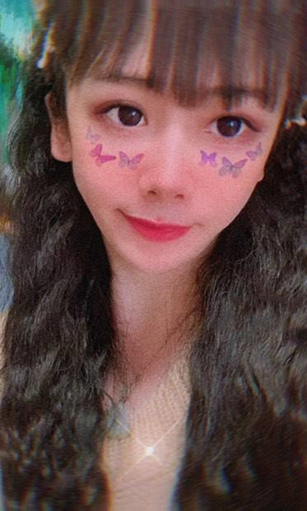 白领Angelina丽娜