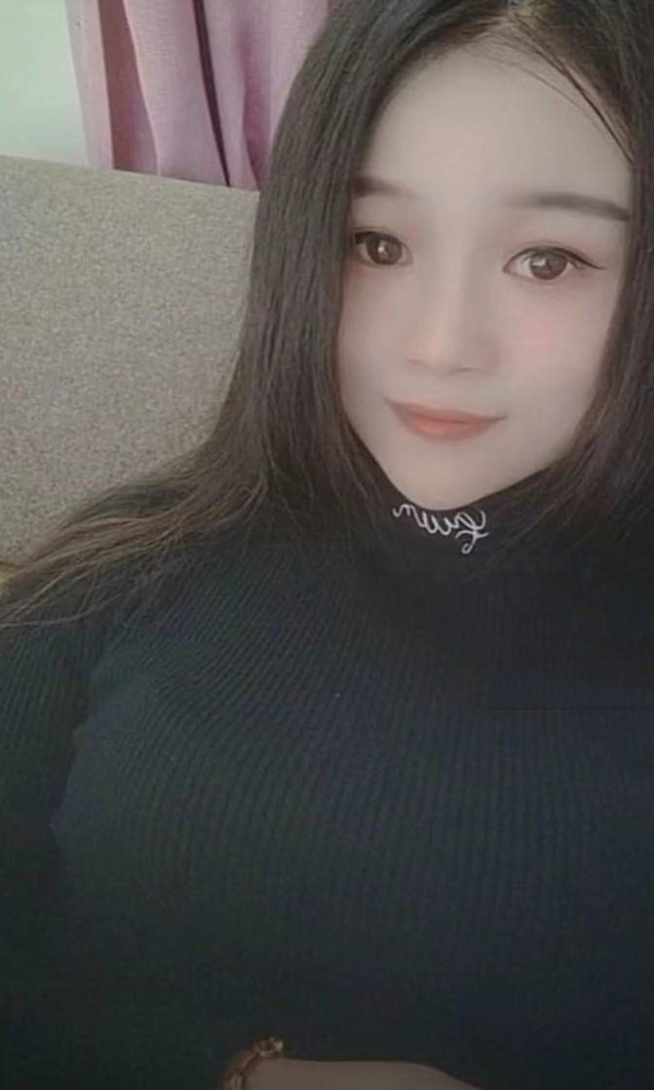 模特快乐没烦恼