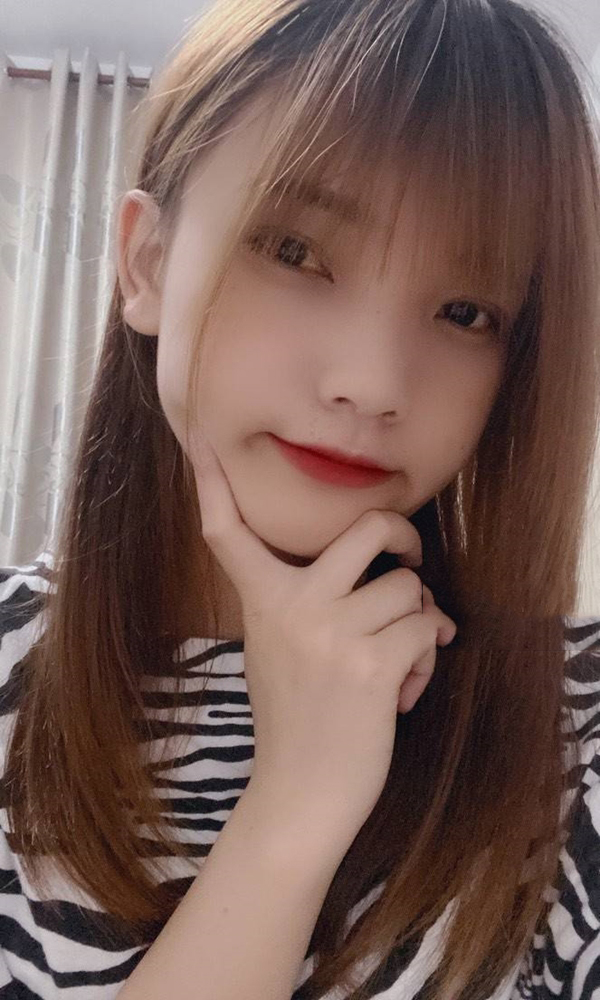 学生怒放的花朵