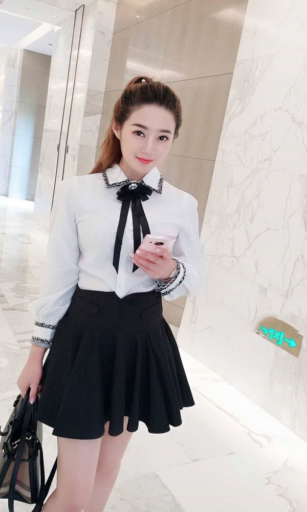 学生小城姑娘丫丫
