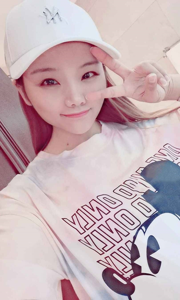 白领有趣的姑娘