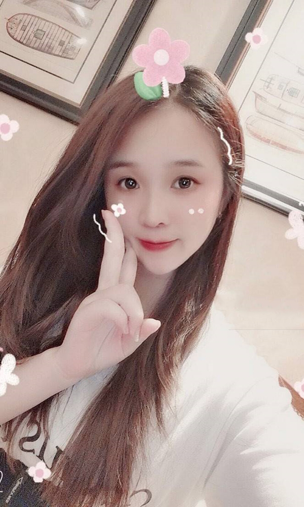 白领浅夏淡过花开时