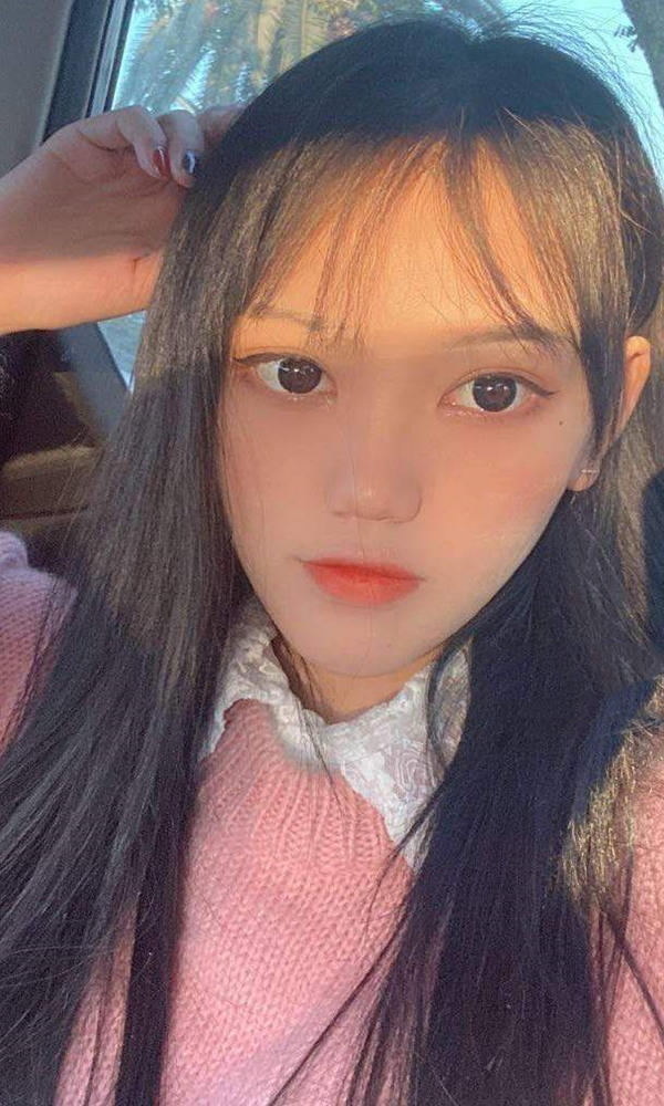 学生丑八怪呀怪