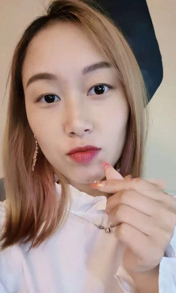 艺人小甜甜很酸