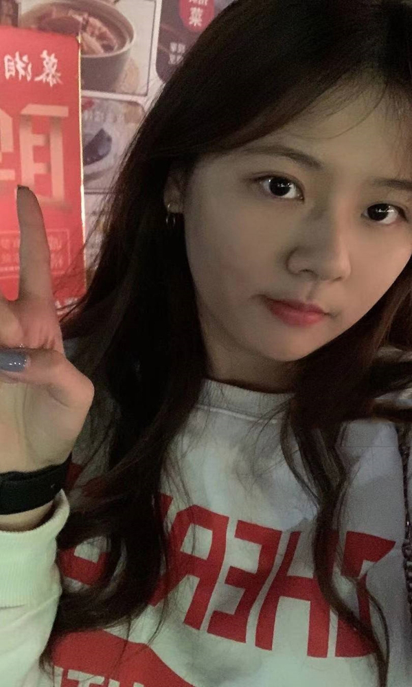 白领红颜啦啦啦