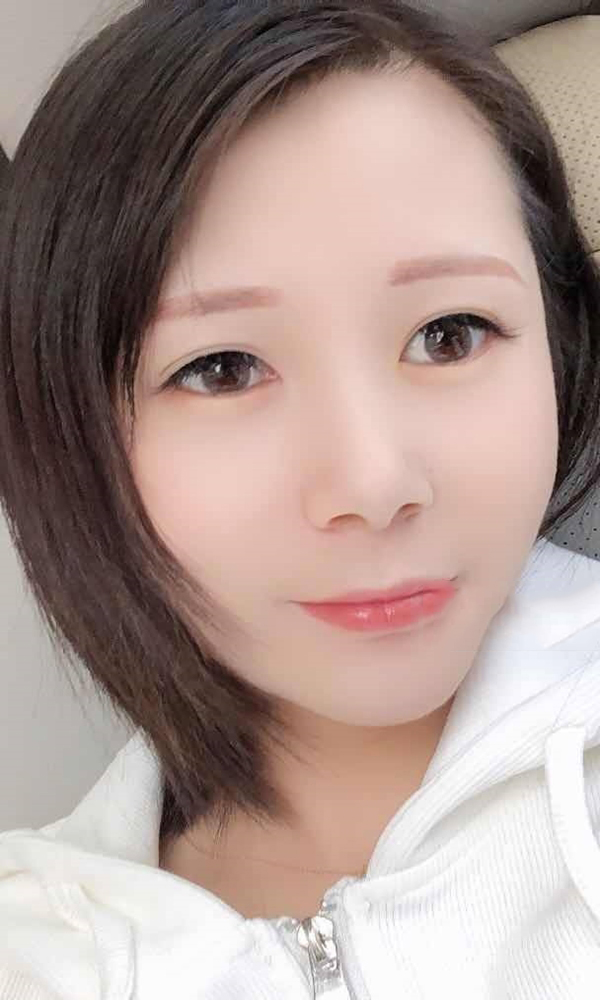 白领叫我果儿吧