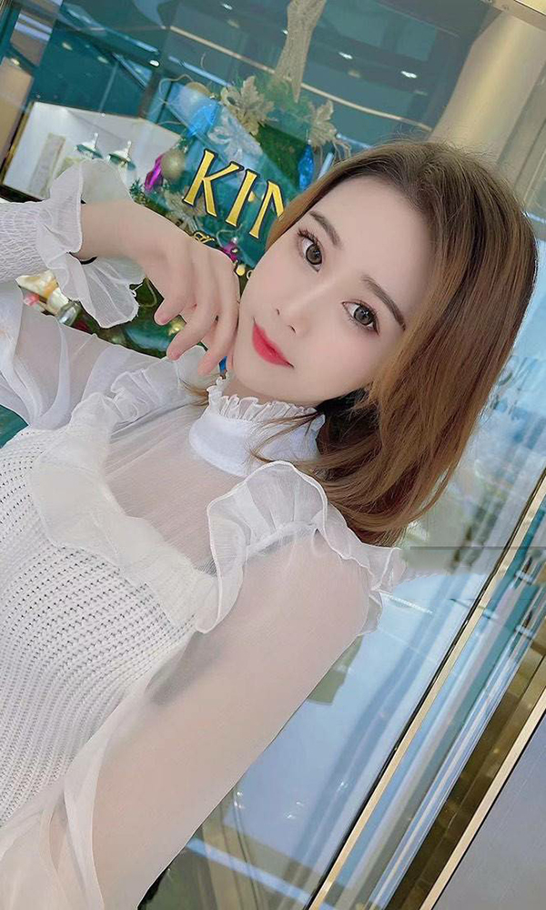 模特冰冰大长腿