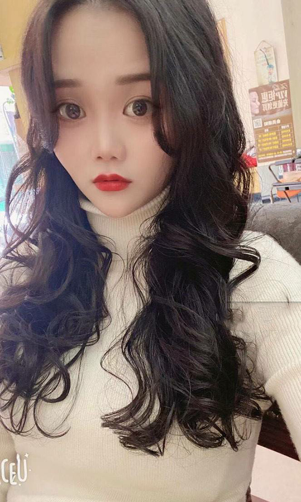 学生你看我甜不甜