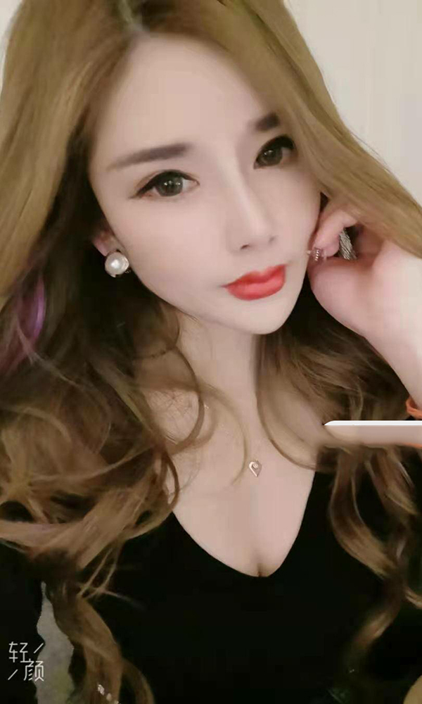 网红野蛮女友本宫