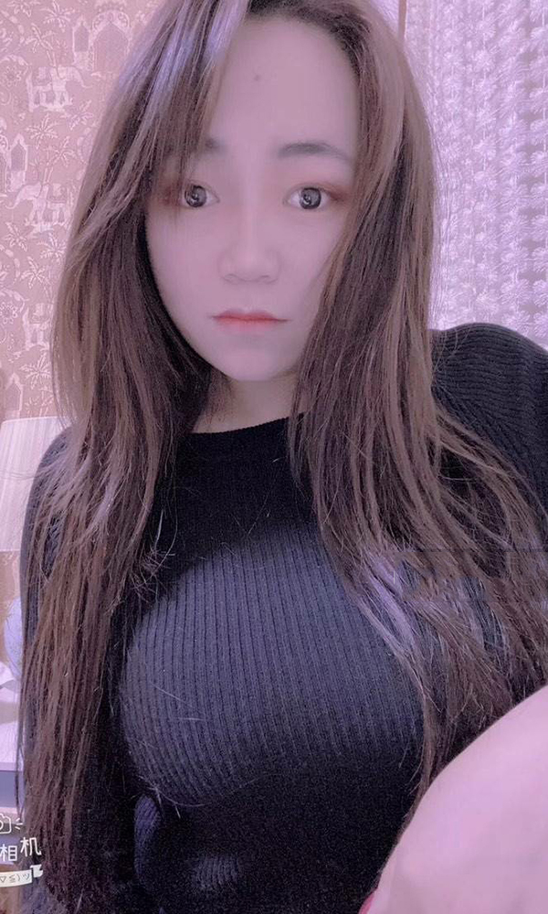 白领落落的落落