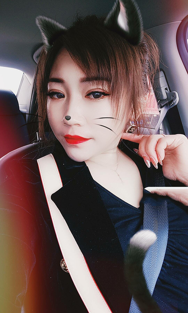 白领萌萌在等你