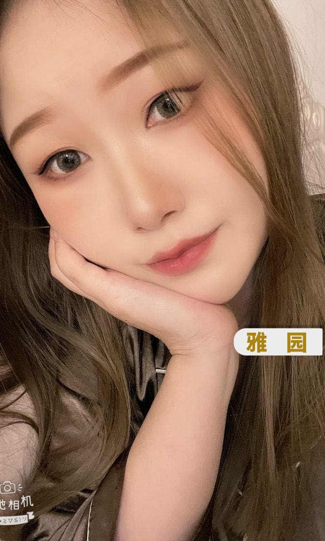 模特你的小甜甜A