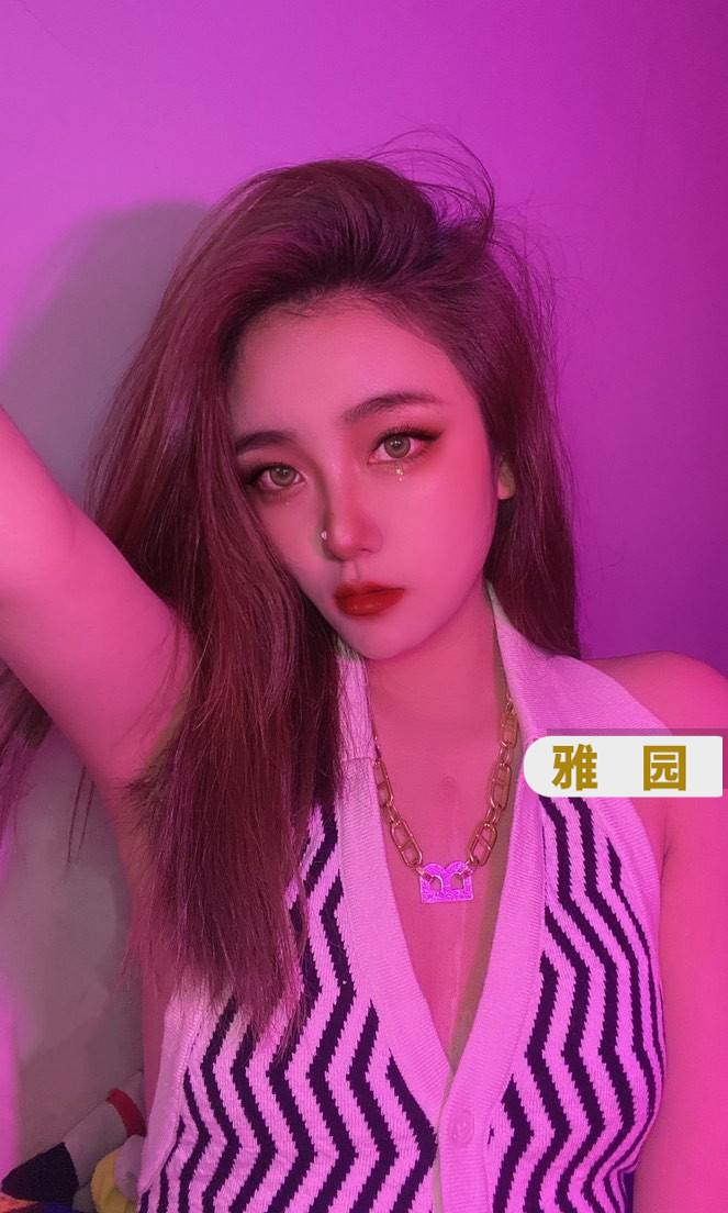模特园啊园啊