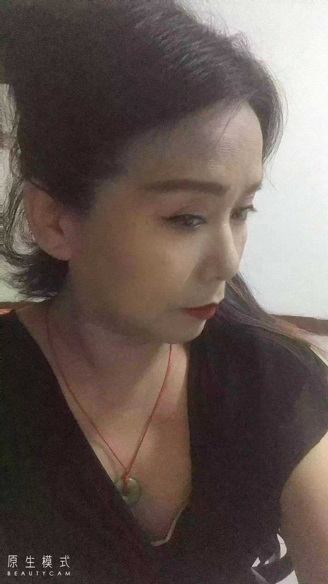 遥控上楼，卸货熟女一枚