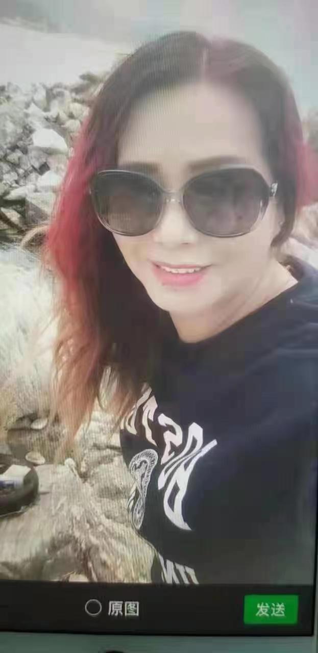 遥控上楼，卸货熟女一枚