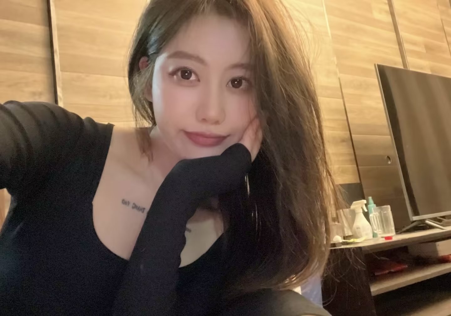 美妞，技术达人，身材火辣，任意姿势蹂躏