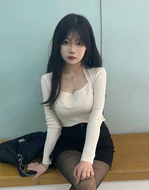 南海区漂亮大学生，贼嫩