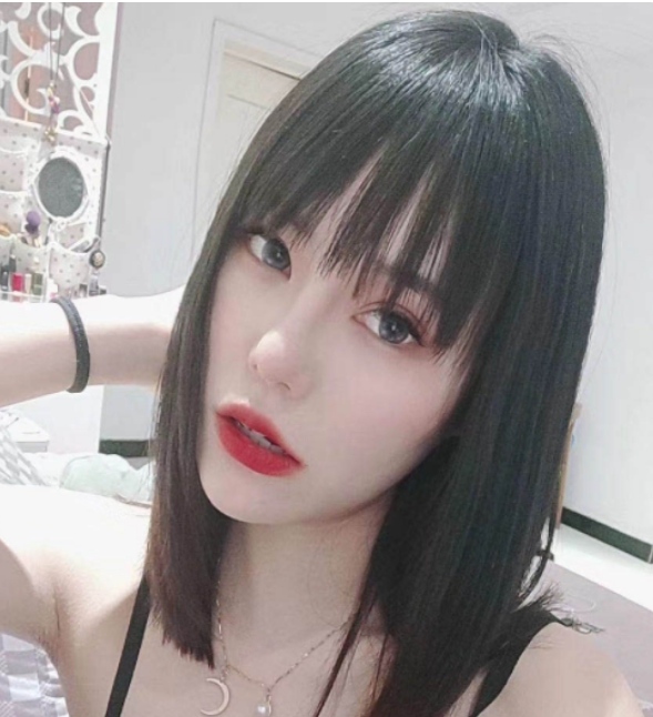 朋友介绍的小Sao货