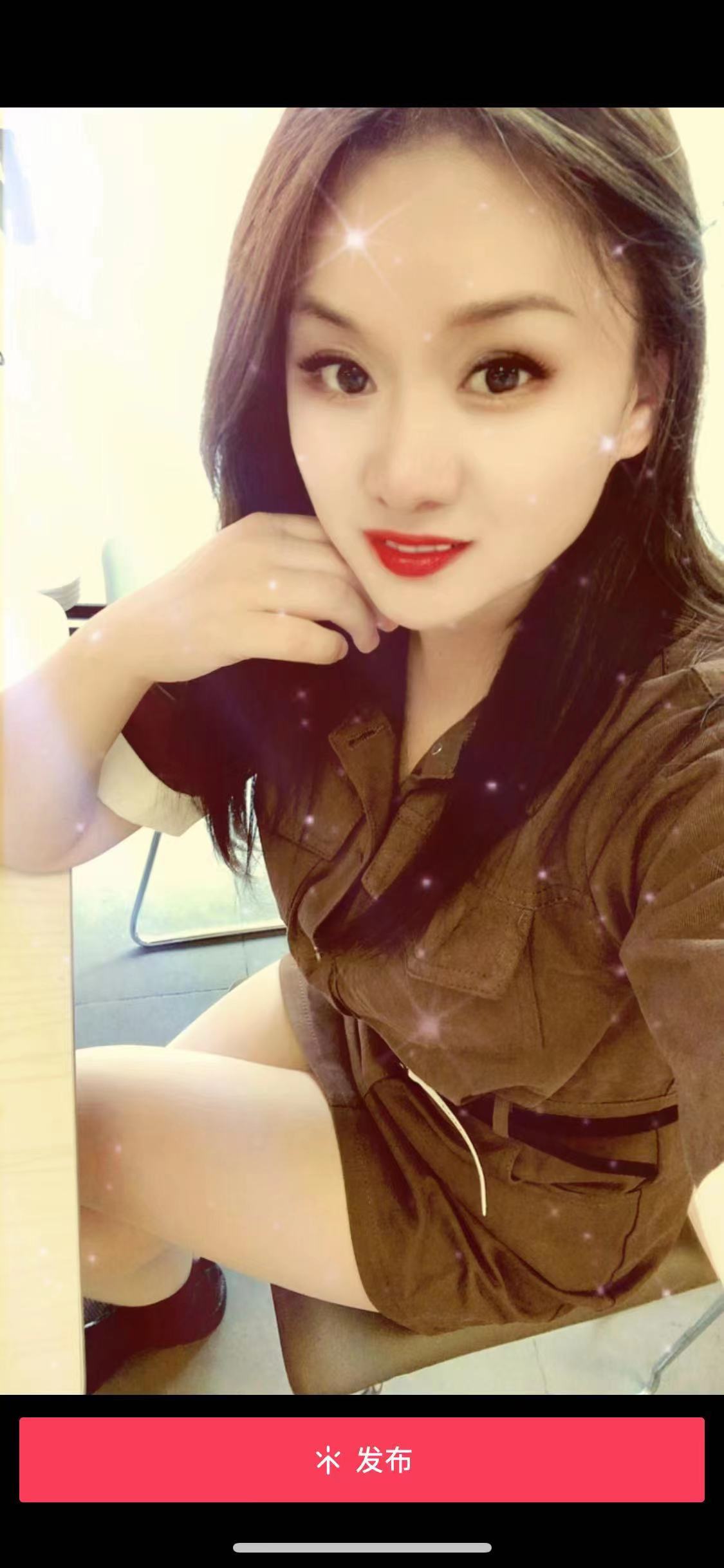 成熟风韵少妇，挺有味道