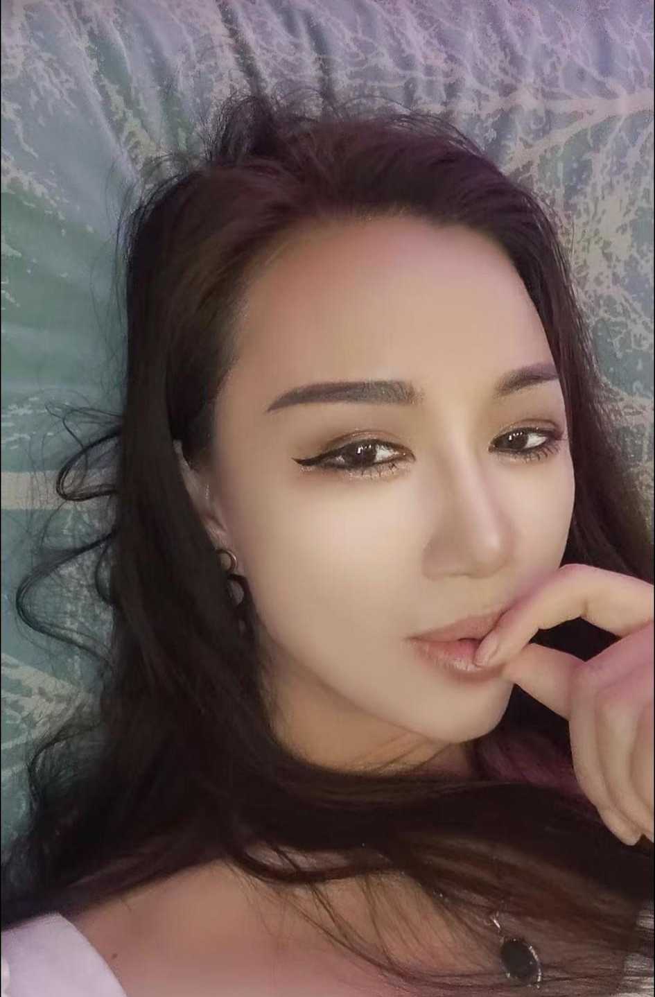 长沙少数民族黑玫瑰