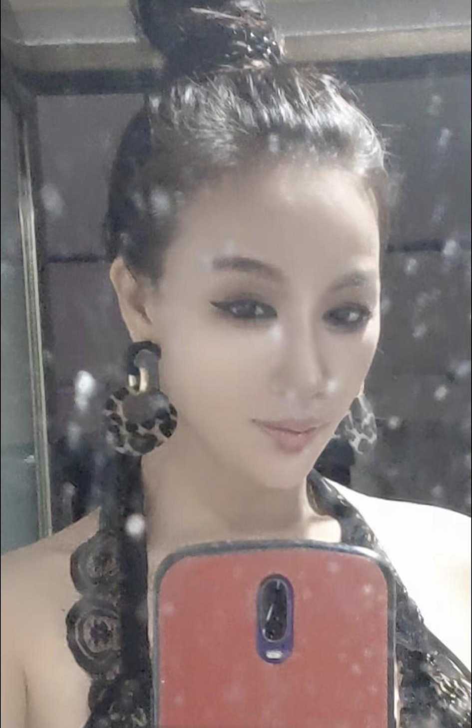 长沙少数民族黑玫瑰